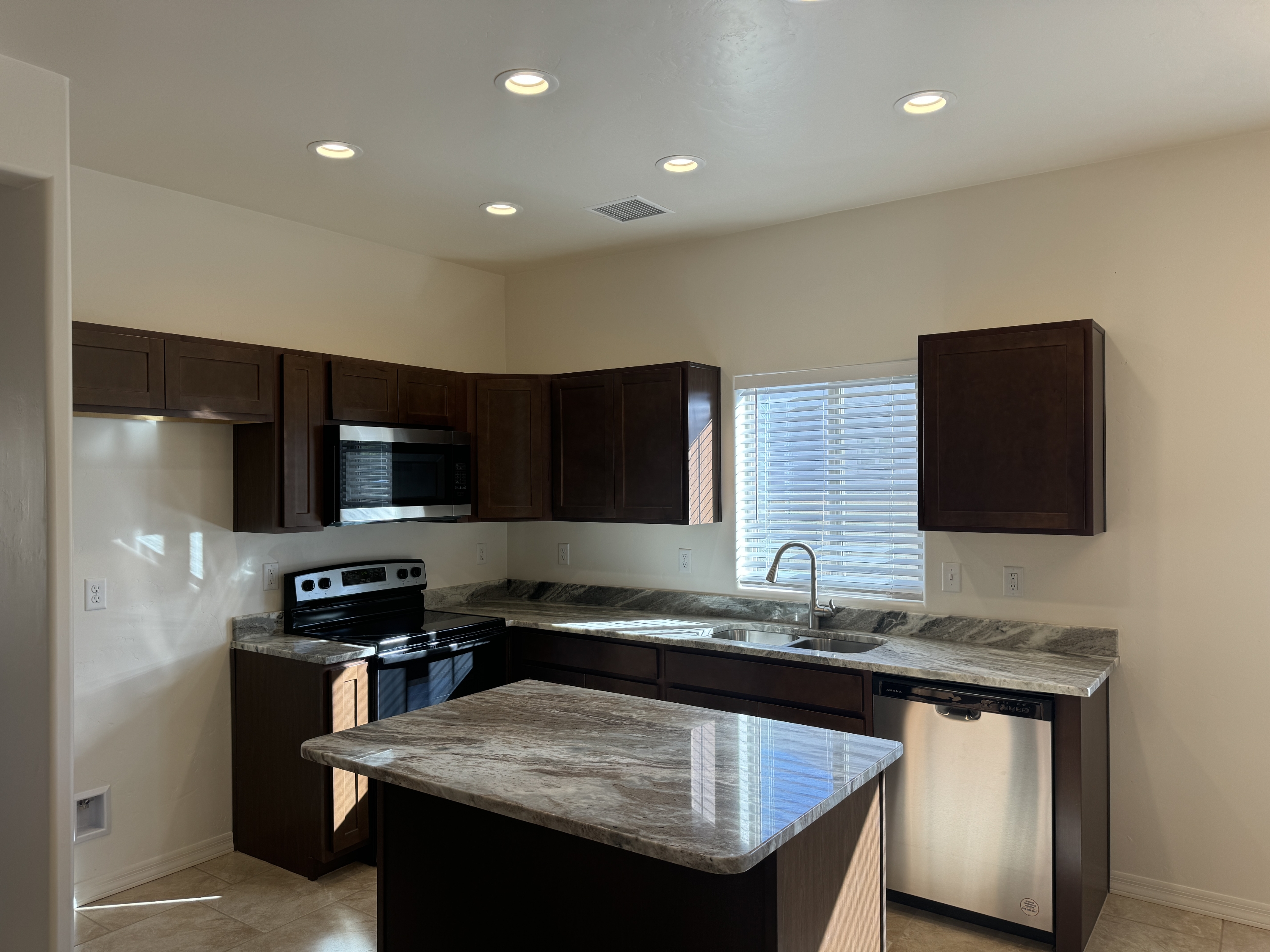 3532 North Burbank Street - 1